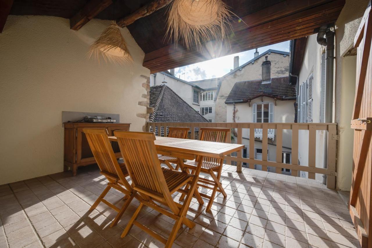 Grand Appartement 8 Personnes Terrasse Privative Hyper Centre Calme Lons-le-Saunier Buitenkant foto